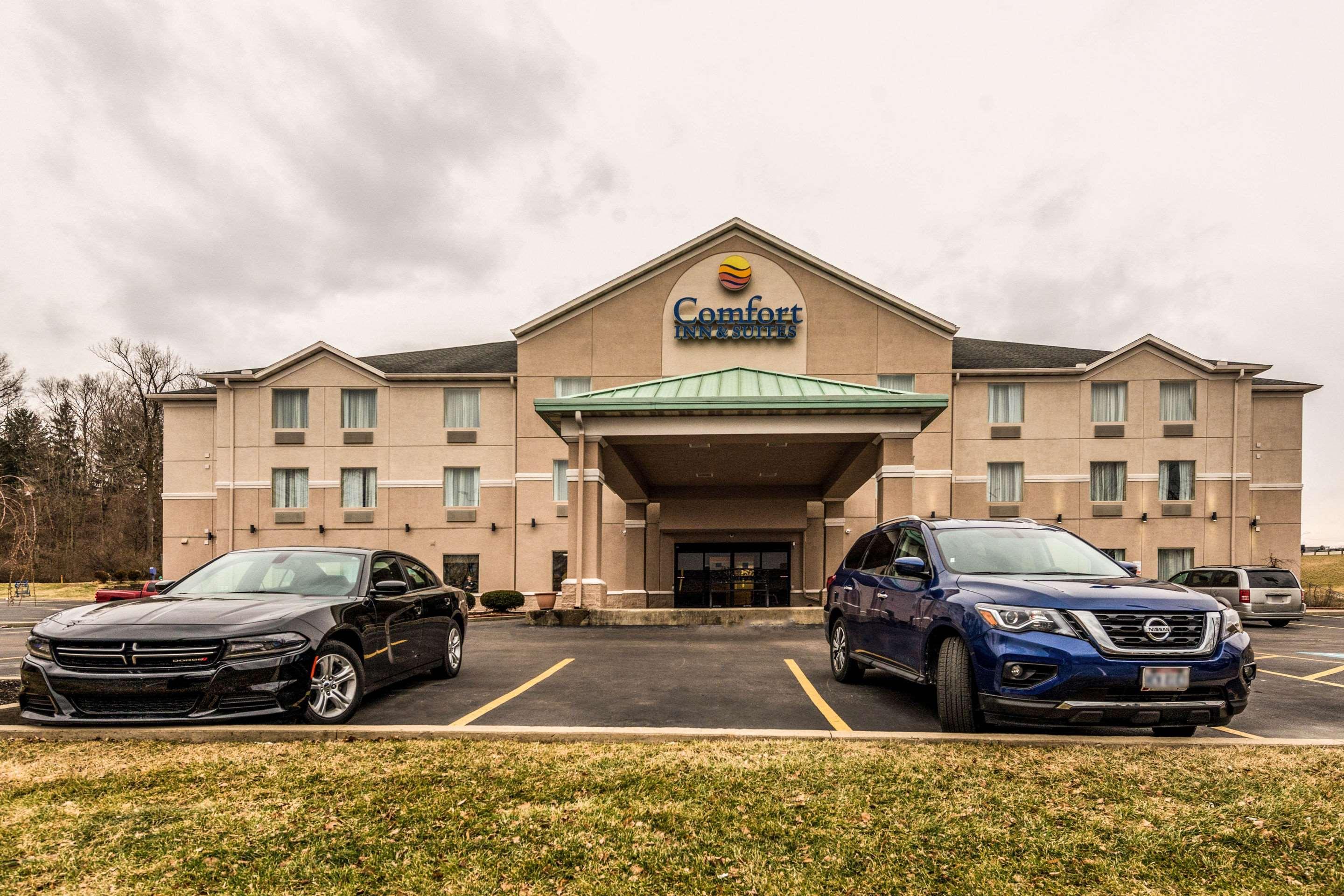 Comfort Inn & Suites Dayton Englewood Exterior foto